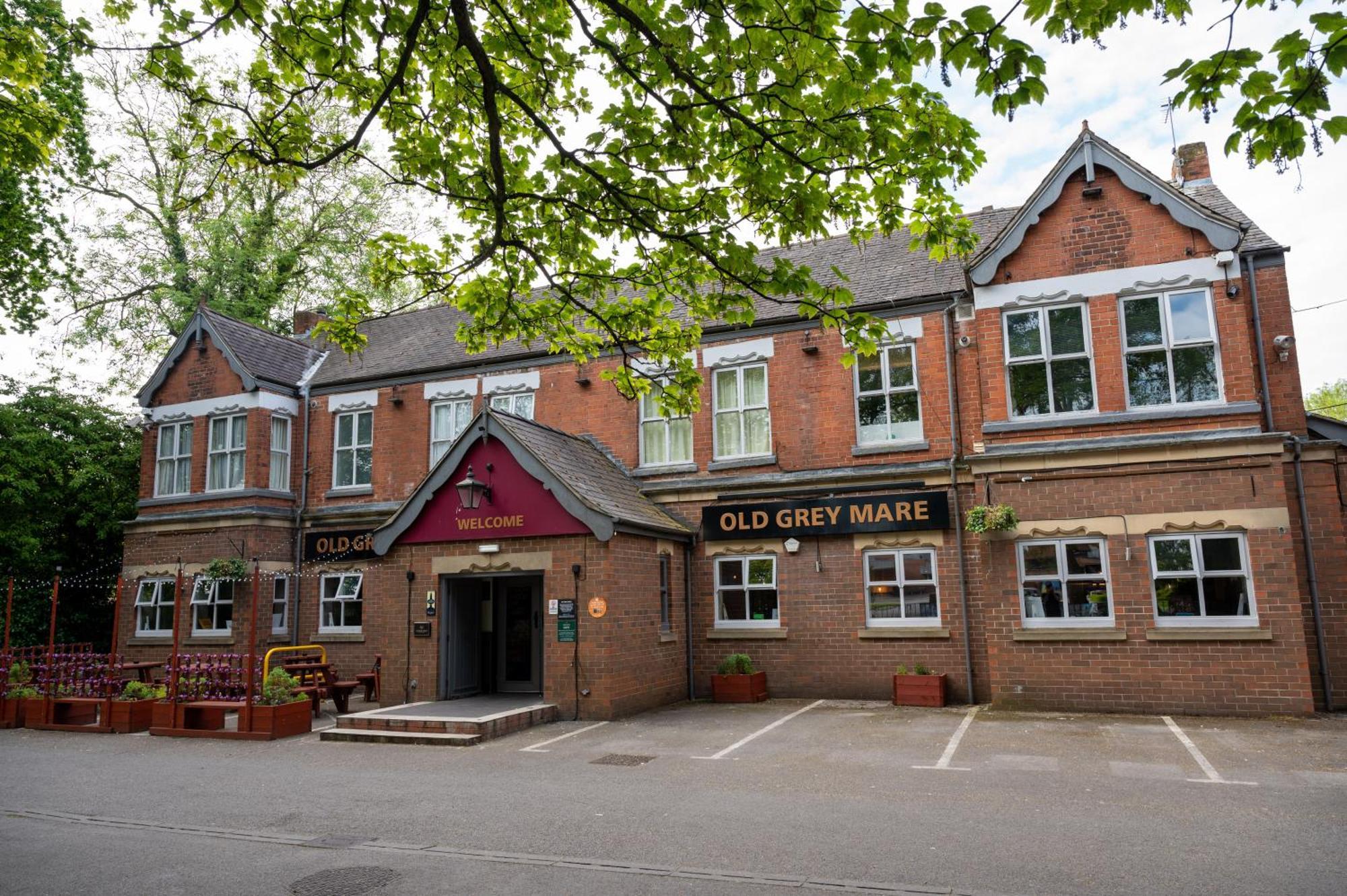 קינגסטון אפון הול Old Grey Mare Inn By Greene King Inns מראה חיצוני תמונה