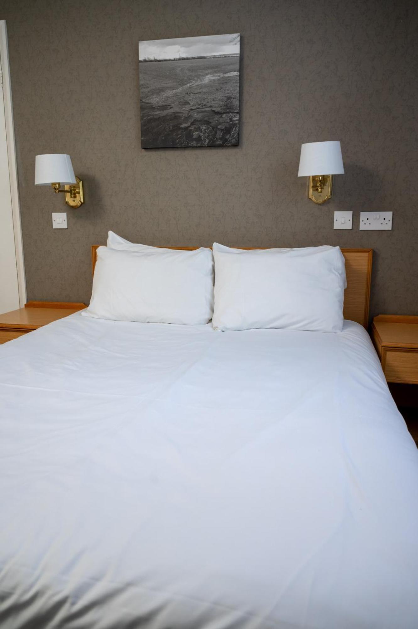 קינגסטון אפון הול Old Grey Mare Inn By Greene King Inns מראה חיצוני תמונה