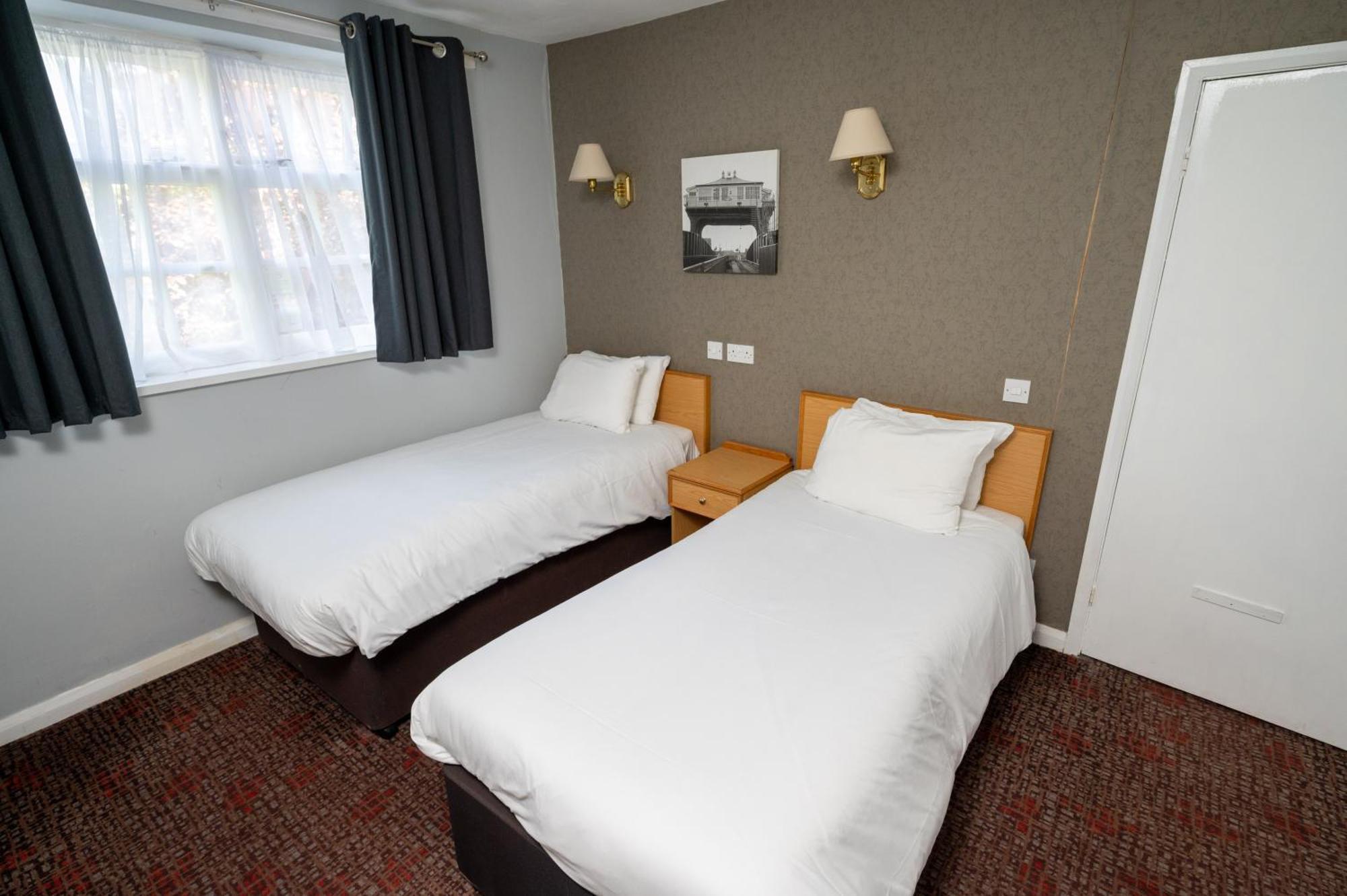 קינגסטון אפון הול Old Grey Mare Inn By Greene King Inns מראה חיצוני תמונה